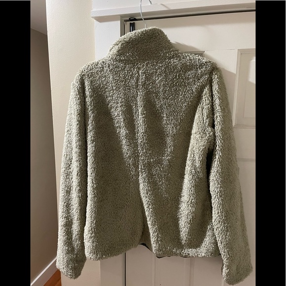 Patagonia Women’s Los Gatos fleece. Size large - Picture 4 of 4